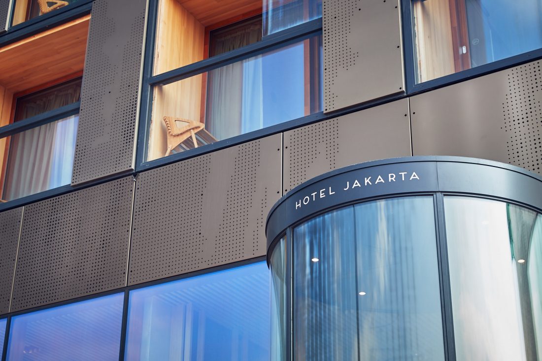 Hotel Jakarta Amsterdam viert 1-jarig bestaan