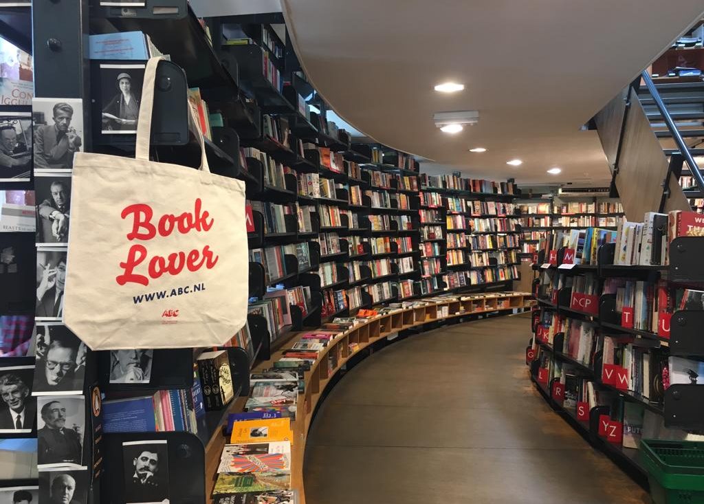 American Book Center