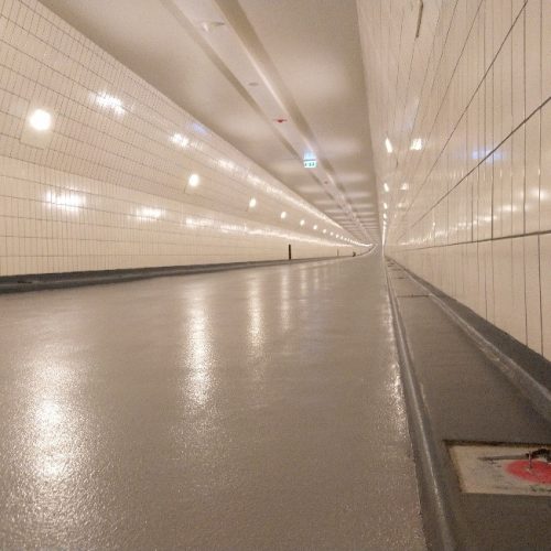 Heropening Maastunnel