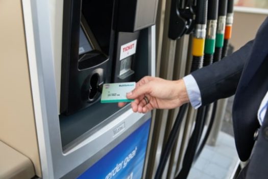 Een jaar E5 en E10: Nederlanders kiezen vaker voor duurdere brandstof