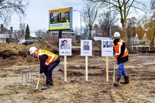 Starthandeling uniek houten woongebouw in Monnickendam