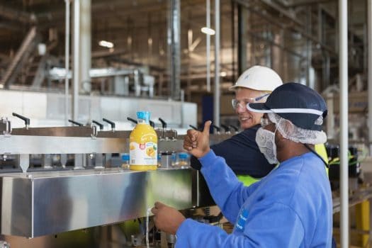 Europa’s grootste smoothie- en sapjesmerk opent eerste eigen fabriek voor Europese productie in Nederland