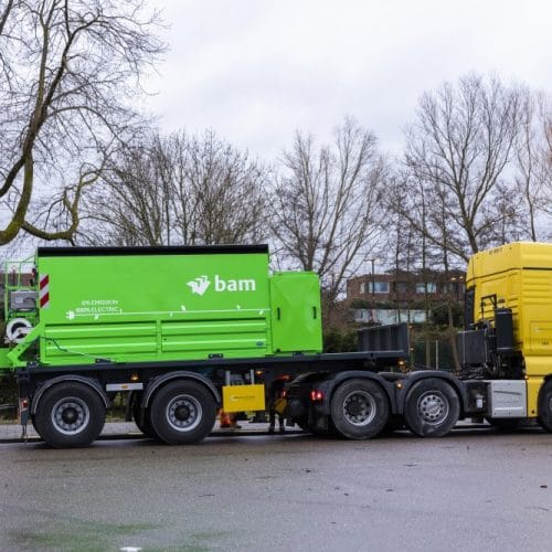 Eerste elektrische asfalt-warmhoud-container door BAM ingezet