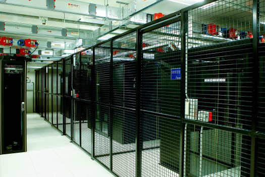 Datacenter met twee voeten in de klei