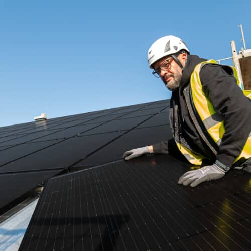 Solarwatt maakt afnemers meer onafhankelijk in zonne-energie