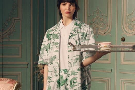 Netflix en Lacoste slaan de handen ineen met een 'Must-Wear' collectie