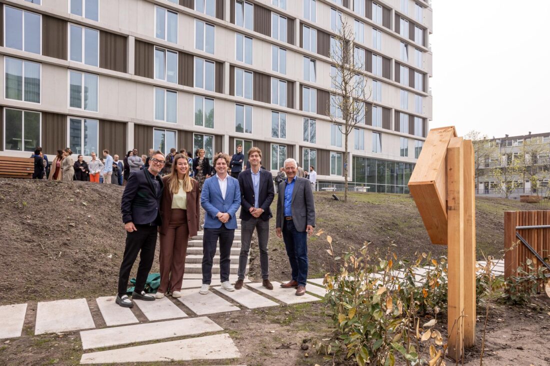 Amsterdam is 127 middeldure huurwoningen rijker: De Baak is geopend