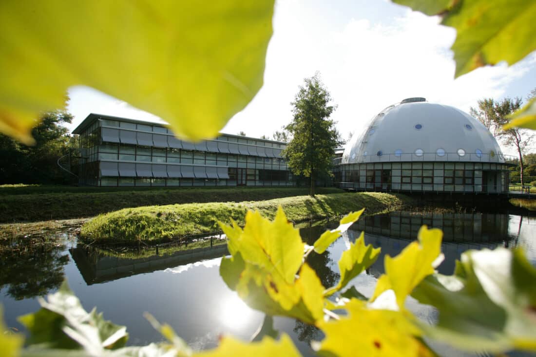 Planetarium Meeting Center: Grenzeloos gastvrij, buitengewoon groen en bijzonder ruimtelijk