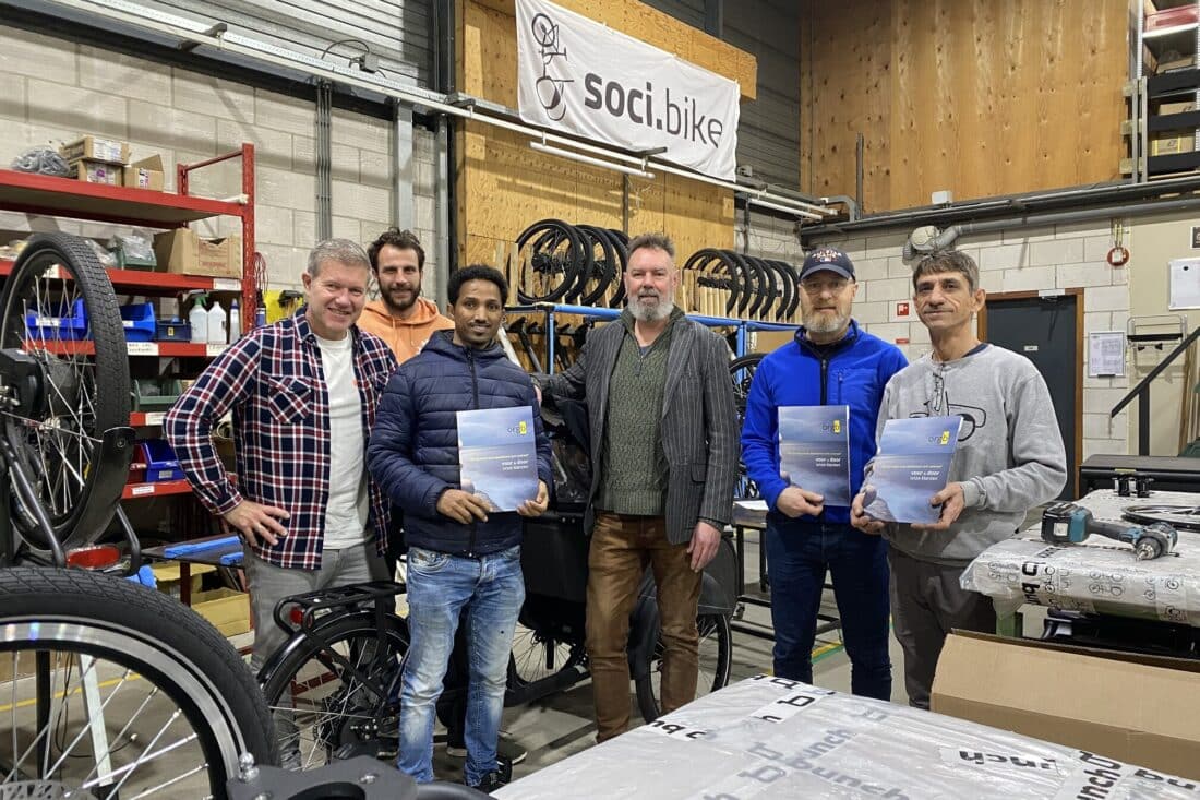 SociBike reikt aan vijf medewerkers mbo-verklaring uit
