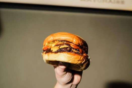 Aanstaande zaterdag: Le Smash brengt de ‘classic’ smashburger naar Utrecht