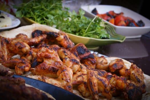 Wat er anders is aan een buitenkeuken en een barbecue