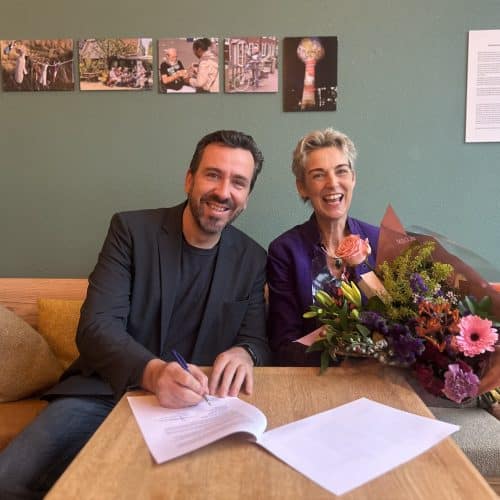 Buurtcoöperatie de Eester en stadsdeel Oost slaan officieel handen ineen