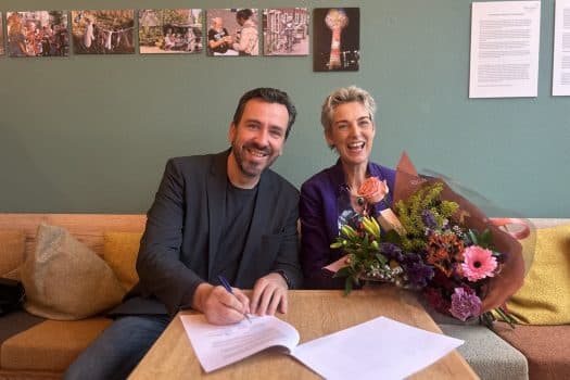 Buurtcoöperatie de Eester en stadsdeel Oost slaan officieel handen ineen